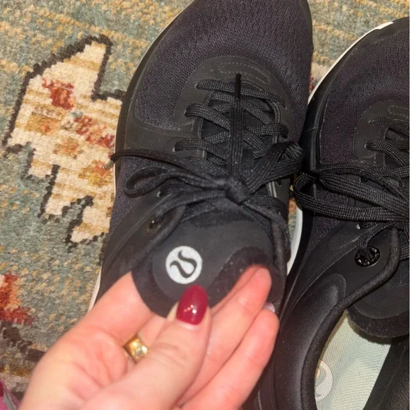 Women’s Chargefeel Low Workout Shoe - Size 9 - Picture 4 of 5